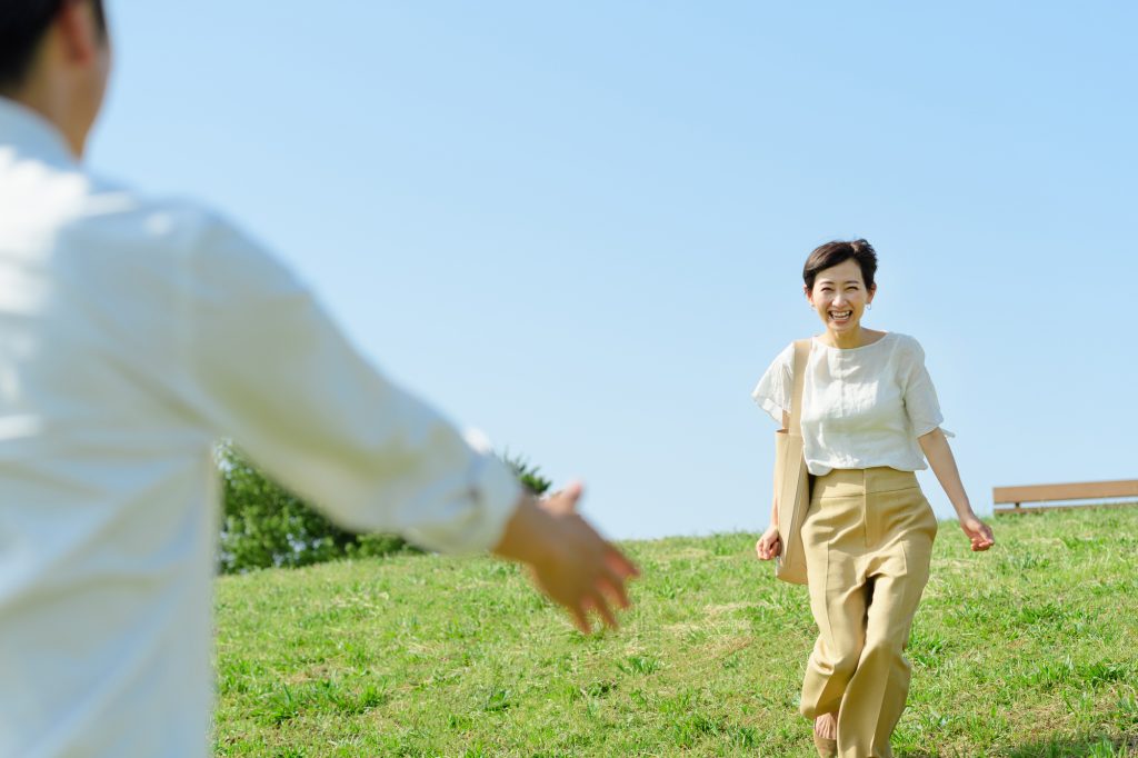 50代が恋愛に求めるものとは 50代の恋愛観や本音を男女別にご紹介 40代 50代 60代 中高年 シニアの婚活 結婚相談なら茜会